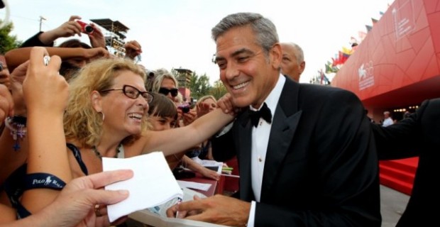 red-carpet-g.-clooney_-4-the-ides-of-march-foto-asac-640x480-640x340